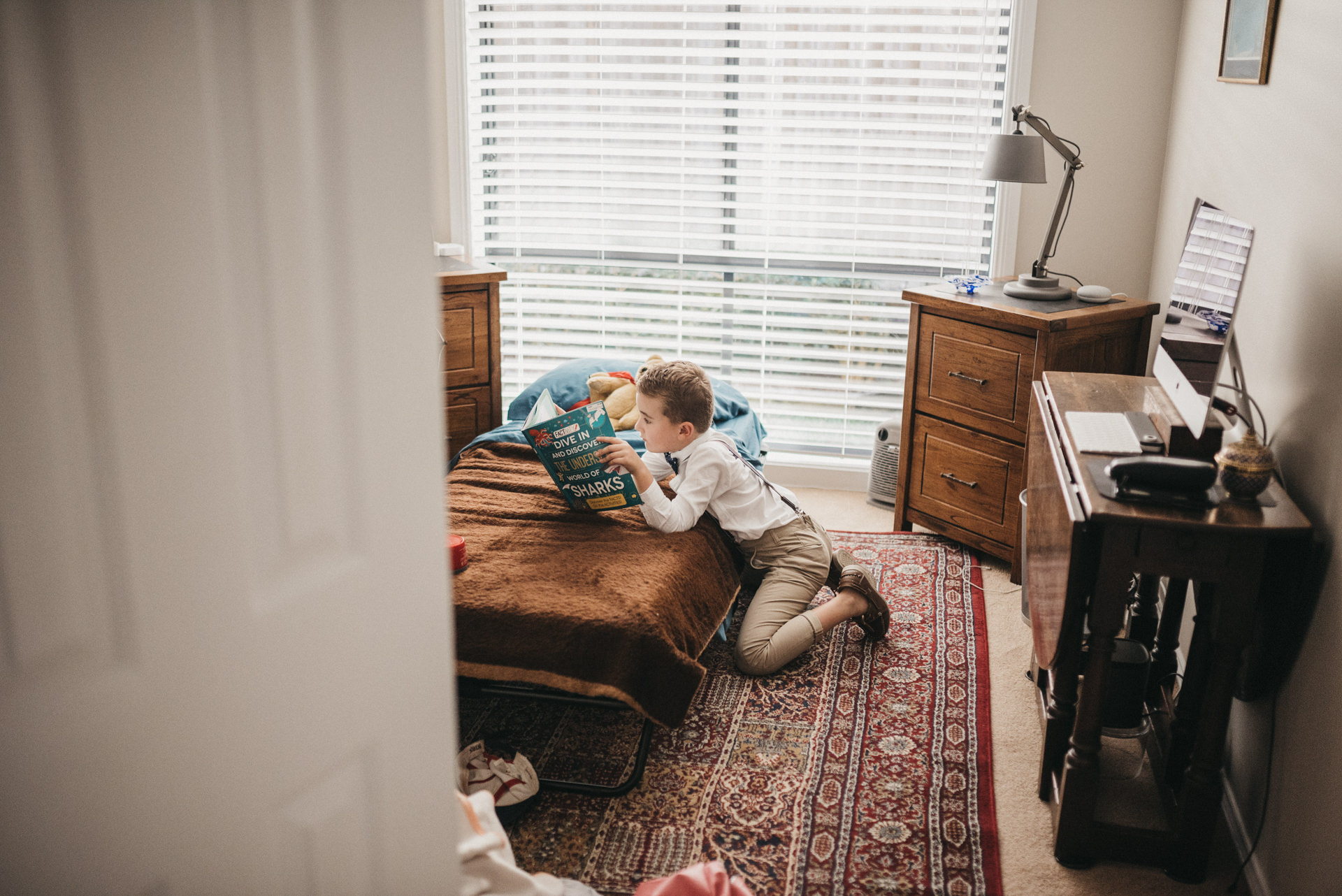 documentary wedding photographer